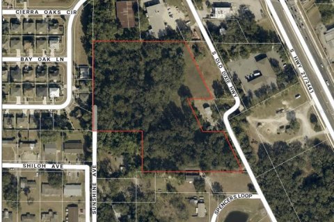 Immobilier commercial à vendre à Lady Lake, Floride: 113.81 m2 № 2408546 - photo 2