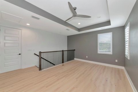 House in Sarasota, Florida 5 bedrooms, 333.89 sq.m. № 2344668 - photo 26