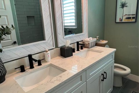 House in Sarasota, Florida 5 bedrooms, 333.89 sq.m. № 2344668 - photo 16