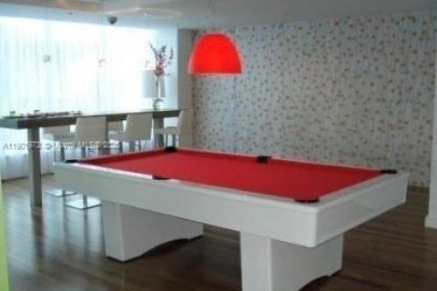 Condominio en alquiler en Miami, Florida, 1 dormitorio, 58.71 m2 № 1953333 - foto 17