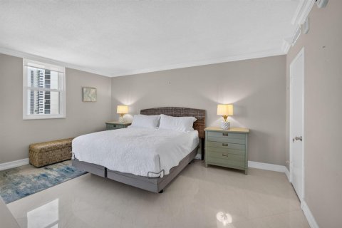 Condominio en venta en Riviera Beach, Florida, 2 dormitorios, 139.35 m2 № 2334917 - foto 20