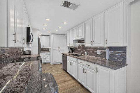 Condominio en venta en Riviera Beach, Florida, 2 dormitorios, 139.35 m2 № 2334917 - foto 12