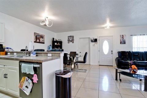 House in Palmetto, Florida 3 bedrooms, 102.19 sq.m. № 1687289 - photo 26