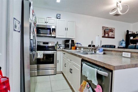 House in Palmetto, Florida 3 bedrooms, 102.19 sq.m. № 1687289 - photo 27