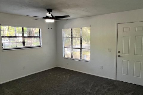 House in Micanopy, Florida 4 bedrooms, 111.48 sq.m. № 1719783 - photo 5