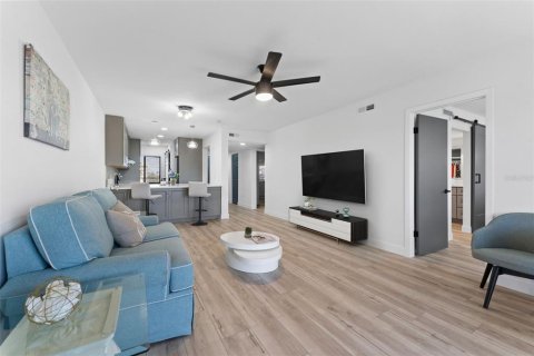 Condominio en venta en Port Richey, Florida, 2 dormitorios, 95.22 m2 № 1589694 - foto 7