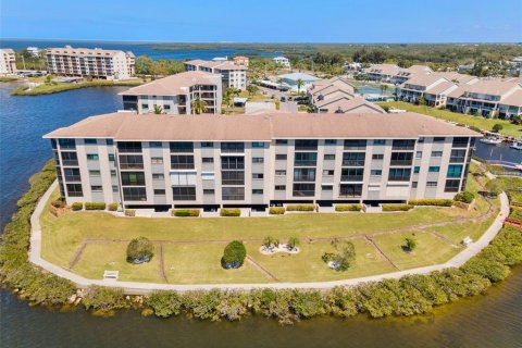 Condominio en venta en Port Richey, Florida, 2 dormitorios, 95.22 m2 № 1589694 - foto 27
