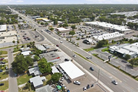 Commercial property in Largo, Florida 92.9 sq.m. № 2224671 - photo 12