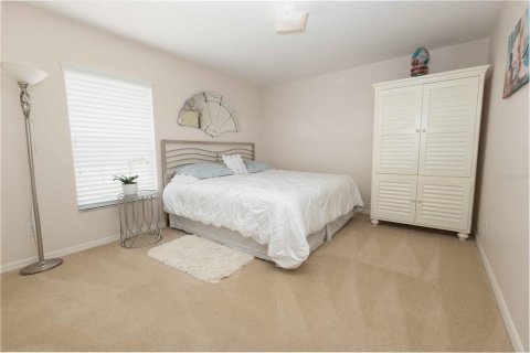Villa ou maison à vendre à Wildwood, Floride: 3 chambres, 198.44 m2 № 2420152 - photo 17