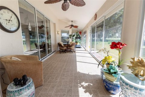 Villa ou maison à vendre à Wildwood, Floride: 3 chambres, 198.44 m2 № 2420152 - photo 19