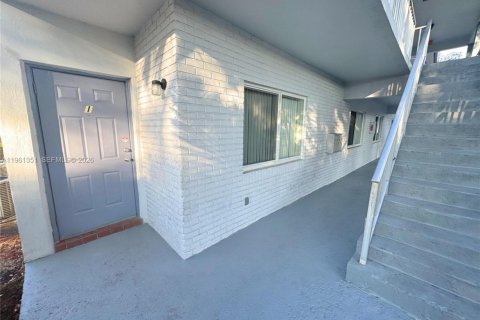 Casa en Coral Springs, Florida 3 dormitorios, 125.42 m2 № 2023234