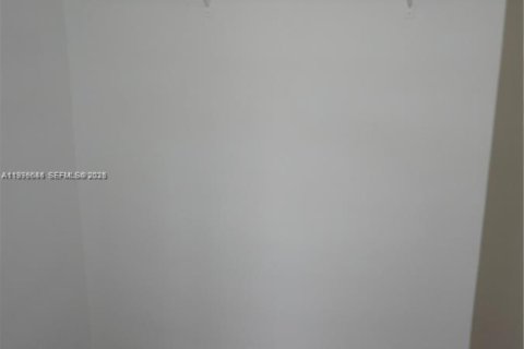 Apartment in Sunrise, Florida 1 bedroom, 51.1 sq.m. № 2040672 - photo 13