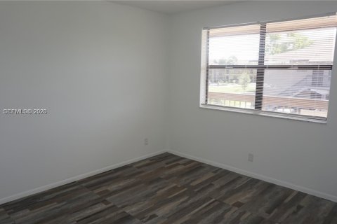 Apartment in Sunrise, Florida 1 bedroom, 51.1 sq.m. № 2040672 - photo 12