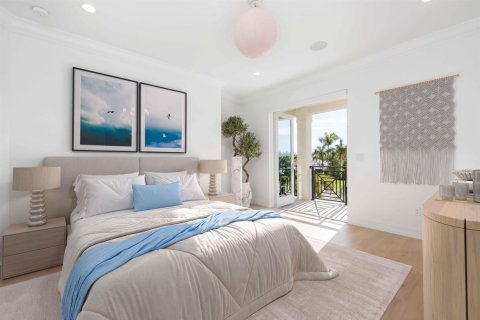 House in Jupiter, Florida 5 bedrooms, 536.32 sq.m. № 2190265 - photo 25