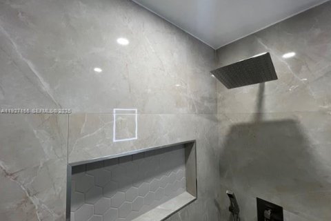 Villa ou maison à louer à Lauderhill, Floride: 2 chambres, 86.96 m2 № 1985995 - photo 22