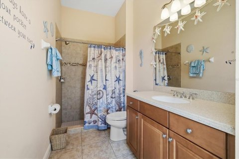 House in Bradenton, Florida 4 bedrooms, 355.82 sq.m. № 2221618 - photo 28