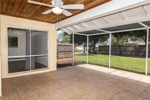 Villa ou maison à louer à Winter Park, Floride: 3 chambres, 120.31 m2 № 2430878 - photo 24