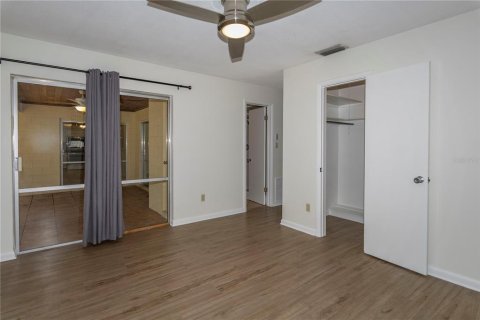 Villa ou maison à louer à Winter Park, Floride: 3 chambres, 120.31 m2 № 2430878 - photo 15
