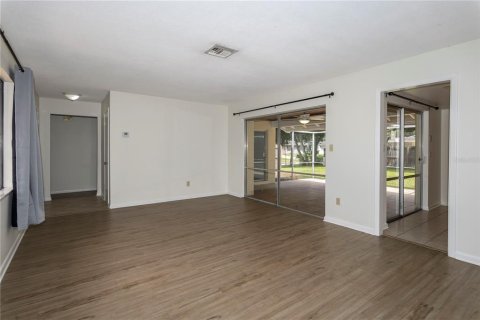 Villa ou maison à louer à Winter Park, Floride: 3 chambres, 120.31 m2 № 2430878 - photo 7