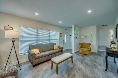 Casa en venta en Punta Gorda, Florida, 2 dormitorios, 107.67 m2 № 1852652 - foto 6