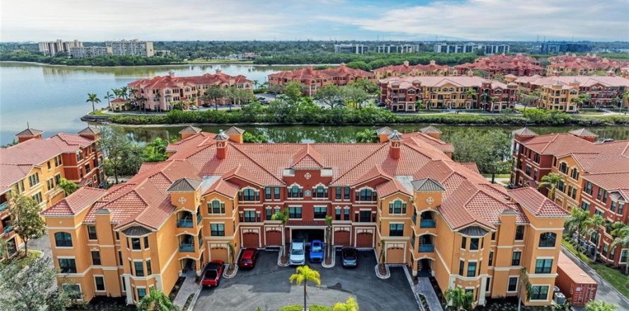 Condo in Clearwater, Florida, 2 bedrooms № 1780183