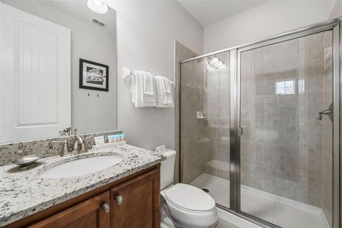 Casa en venta en Kissimmee, Florida, 5 dormitorios, 238.76 m2 № 1901839 - foto 29