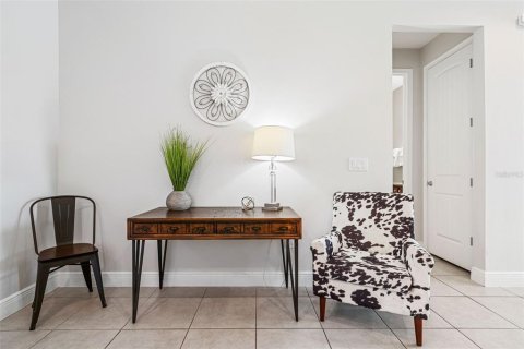 Casa en venta en Kissimmee, Florida, 5 dormitorios, 238.76 m2 № 1901839 - foto 8