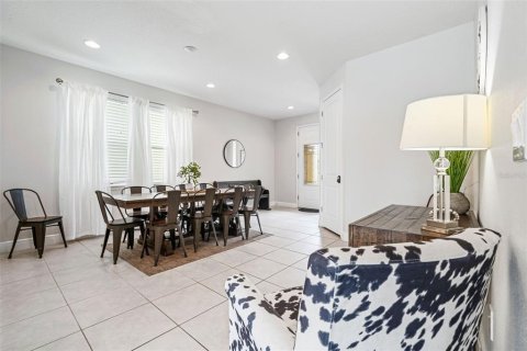 Casa en venta en Kissimmee, Florida, 5 dormitorios, 238.76 m2 № 1901839 - foto 14