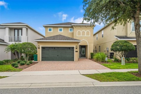 Casa en venta en Kissimmee, Florida, 5 dormitorios, 238.76 m2 № 1901839 - foto 1