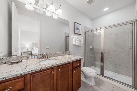 Casa en venta en Kissimmee, Florida, 5 dormitorios, 238.76 m2 № 1901839 - foto 26