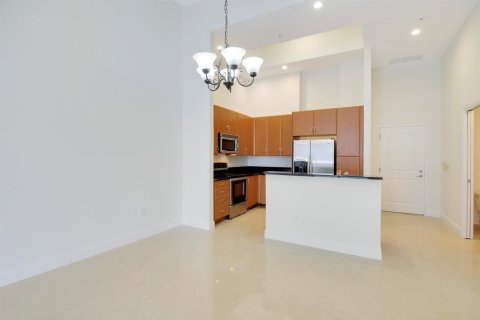 Condo in West Palm Beach, Florida, 1 bedroom № 2086304 - photo 19