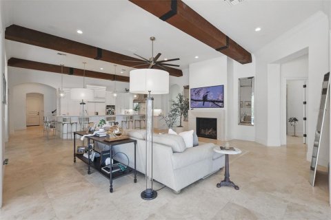 House in Orlando, Florida 5 bedrooms, 625.23 sq.m. № 1666983 - photo 21