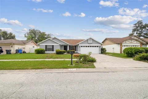 Casa en venta en Brandon, Florida, 3 dormitorios, 164.99 m2 № 1884943 - foto 8