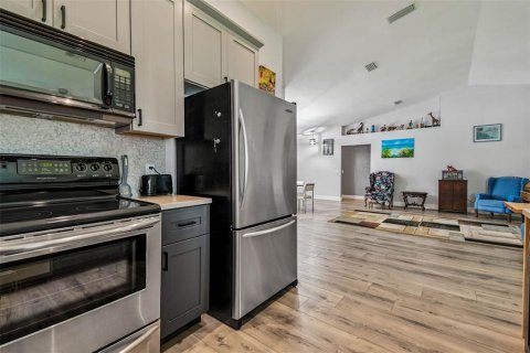 Casa en venta en Brandon, Florida, 3 dormitorios, 164.99 m2 № 1884943 - foto 30