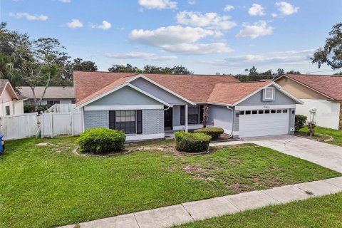 Casa en venta en Brandon, Florida, 3 dormitorios, 164.99 m2 № 1884943 - foto 5