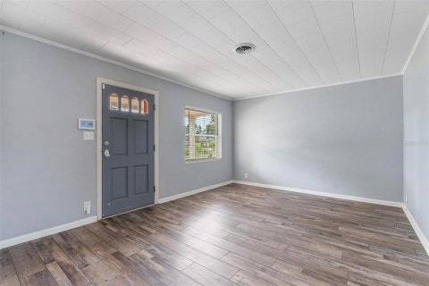 Casa en venta en Eustis, Florida, 3 dormitorios, 189.61 m2 № 1769931 - foto 5