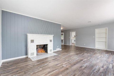 Casa en venta en Eustis, Florida, 3 dormitorios, 189.61 m2 № 1769931 - foto 18