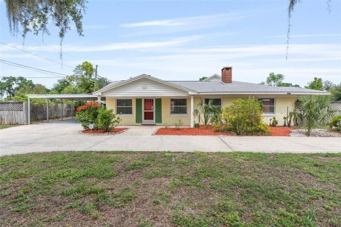 Casa en venta en Eustis, Florida, 3 dormitorios, 189.61 m2 № 1769931 - foto 1