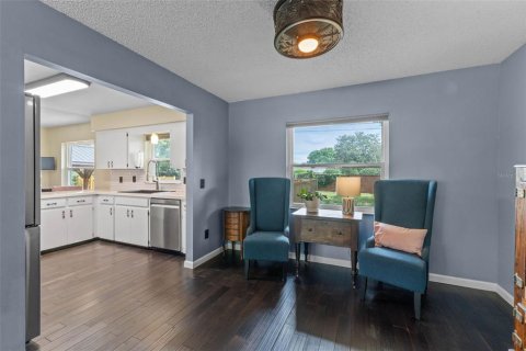 House in Winter Springs, Florida 3 bedrooms, 184.32 sq.m. № 1628970 - photo 11