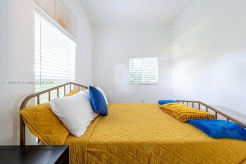 Apartment in Miami, Florida 2 bedrooms, 51.1 sq.m. № 1952998 - photo 4