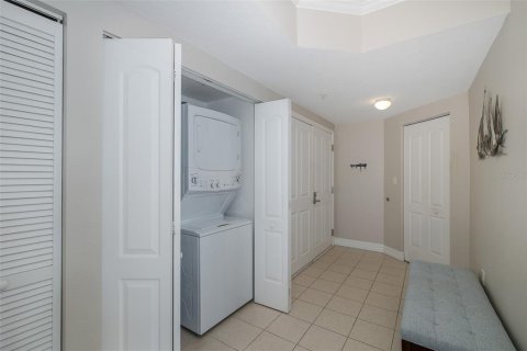 Купить кондоминиум в Нью-Порт-Ричи, Флорида 7 комнат, 130.99м2, № 2115161 - фото 28