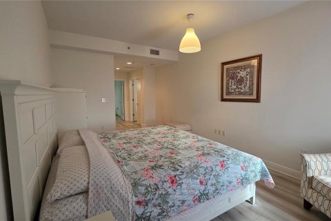 Condominio en alquiler en Clearwater, Florida, 2 dormitorios, 138.33 m2 № 1845378 - foto 13
