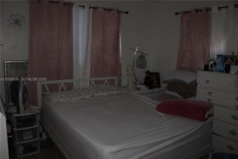 Propiedad comercial en venta en Miami, Florida, 163.32 m2 № 2153952 - foto 16