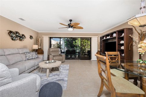 Copropriété à vendre à Punta Gorda, Floride: 2 chambres, 131.18 m2 № 2330729 - photo 12