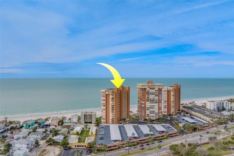 Condominio en alquiler en Redington Shores, Florida, 2 dormitorios, 108.23 m2 № 1084764 - foto 28