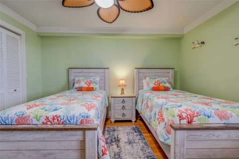 Condominio en alquiler en Redington Shores, Florida, 2 dormitorios, 108.23 m2 № 1084764 - foto 8
