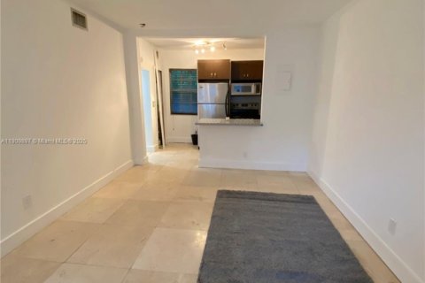 Copropriété à louer à Miami, Floride: 1 chambre, 50.07 m2 № 1965239 - photo 7