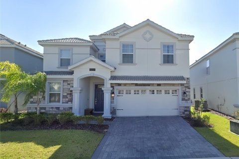 House in Davenport, Florida 8 bedrooms, 363.15 sq.m. № 1853430 - photo 2