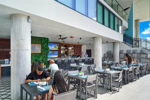 Condo in Miami, Florida, 1 bedroom  № 2041200 - photo 21