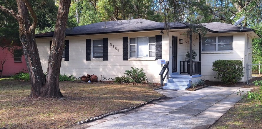 House in Jacksonville, Florida 4 bedrooms, 84.91 sq.m. № 868023